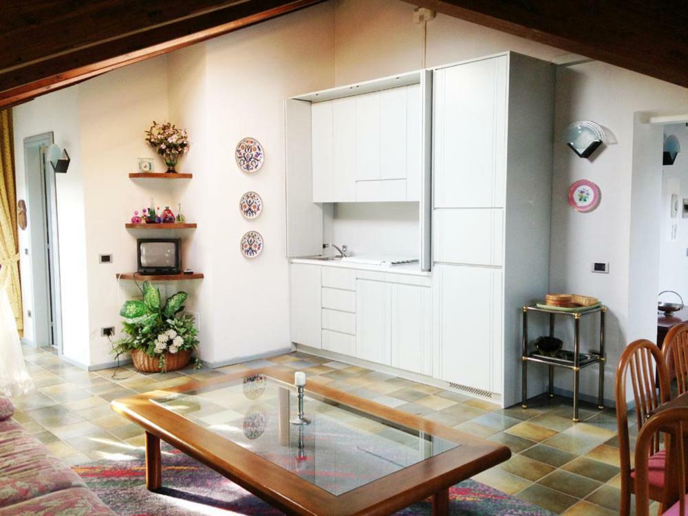 Welcome To Villa Callas シルミオーネ エクステリア 写真